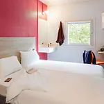 Hotelf1 Ouest Отель Ним