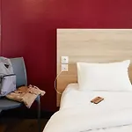 Hotelf1 Ouest Отель Ним