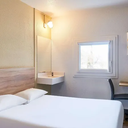 Hotel Hotelf1 Ouest