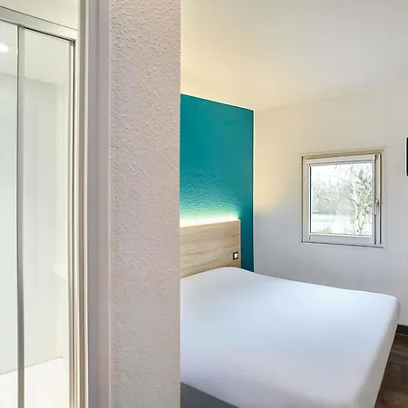 Hotelf1 Ouest Hotel Nîmes