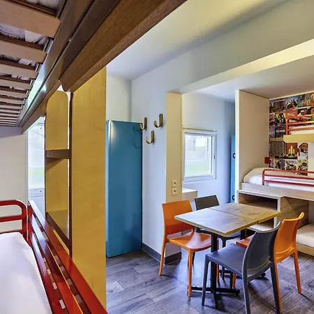Hotel Hotelf1 Ouest *