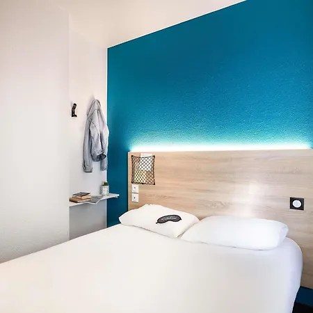 Hotel Hotelf1 Ouest *