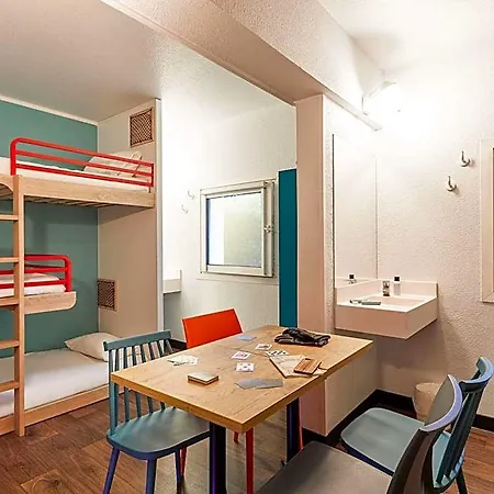 Hotelf1 Ouest Szálloda Nîmes