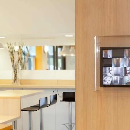 Hotelf1 Nimes Ouest * Nimes