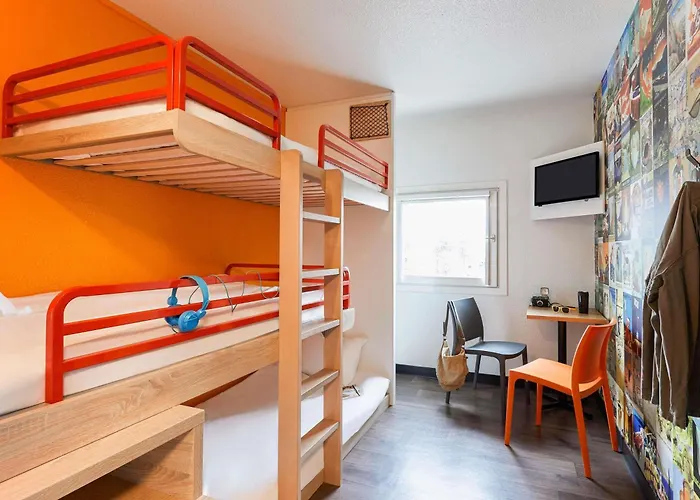 Hotelf1 Nimes Ouest *